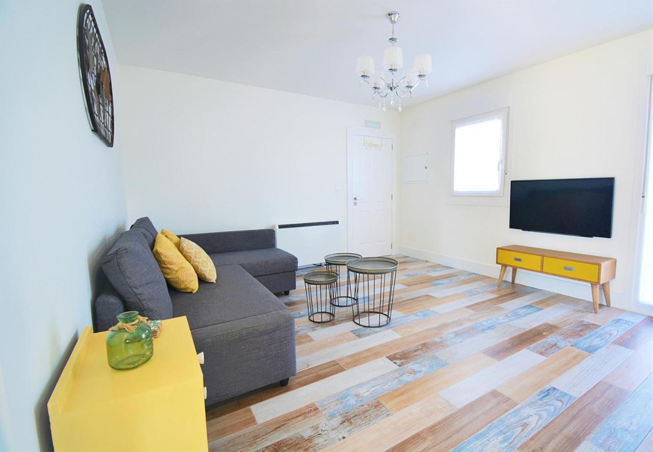 Galihost - Apartamentos Mamuela Ribadumia Kültér fotó