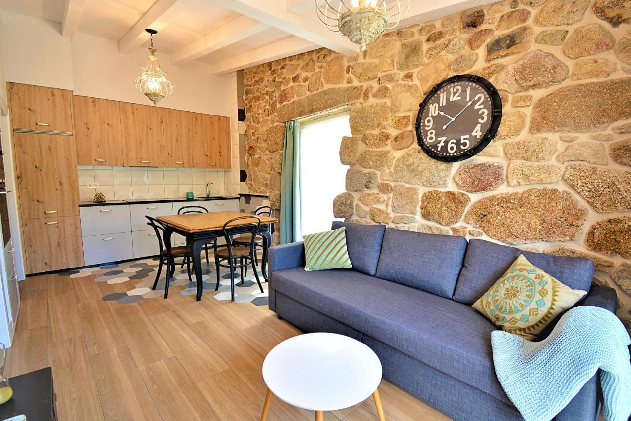 Galihost - Apartamentos Mamuela Ribadumia Kültér fotó